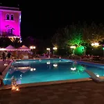 Santa Maria Hotel 4*