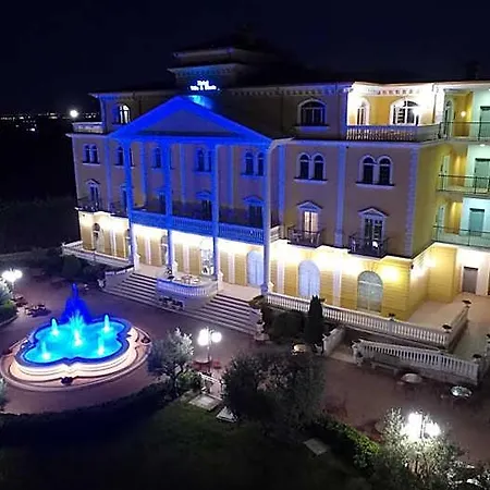 Santa Maria Отель