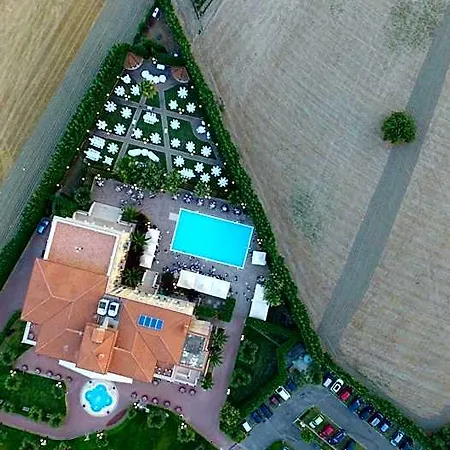 Santa Maria Отель 4*