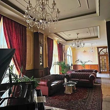 Отель Santa Maria 4*